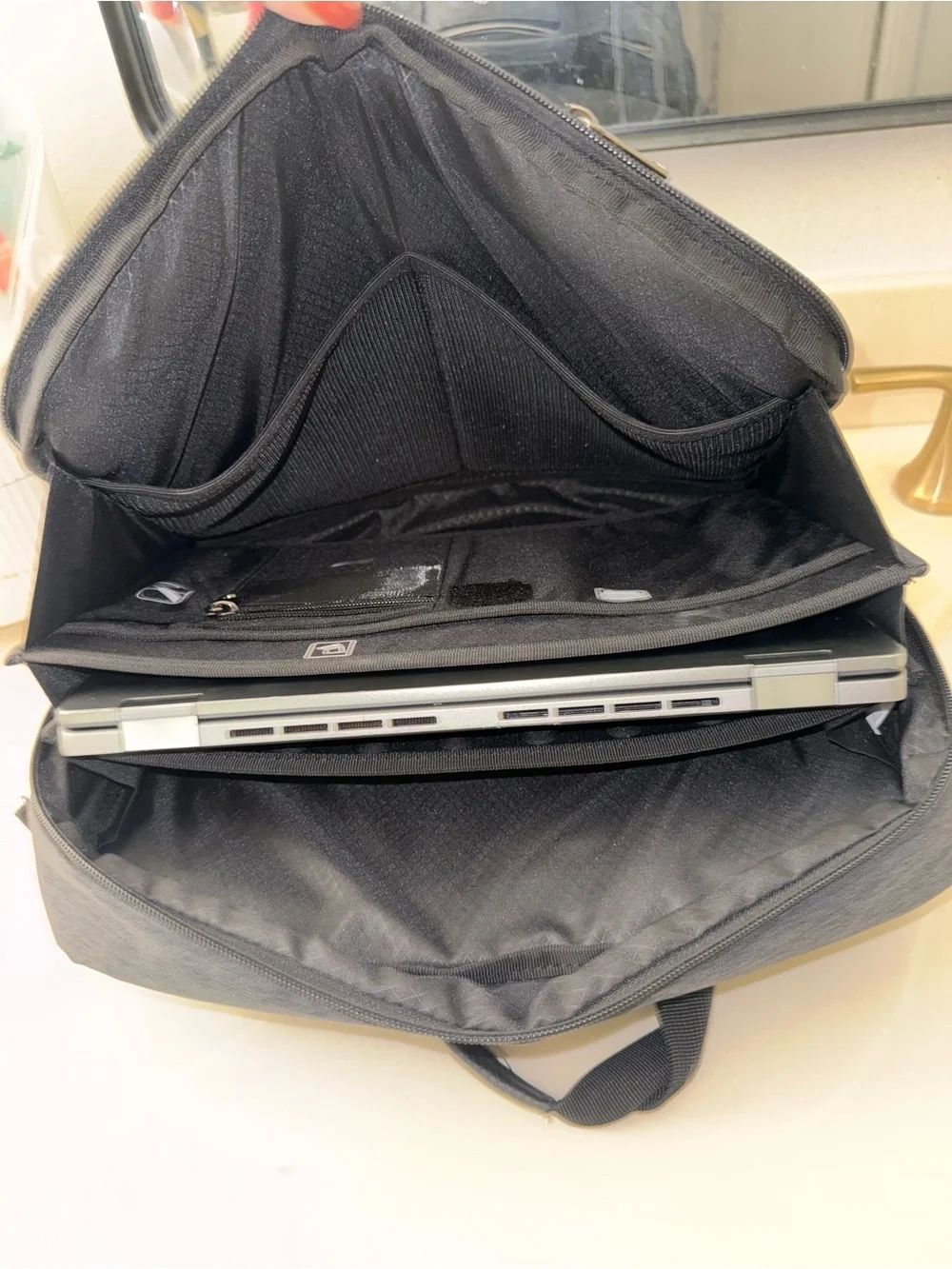 Samsonite Black Laptop Briefcase with Top Handles